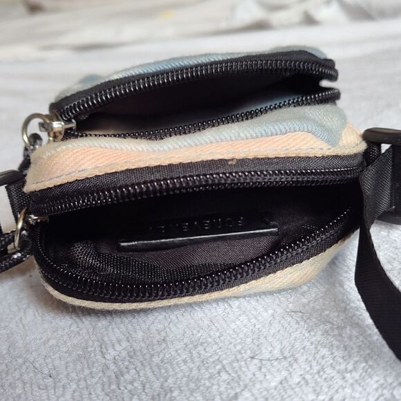 Forever 21 adjustable mini crossbody purse NWOT - Picture 9 of 13